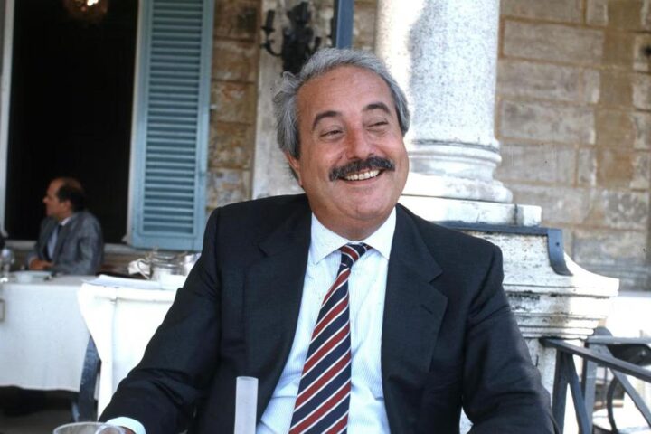 Critiche a Falcone: la sorella contesta le affermazioni di Travaglio su Andreotti