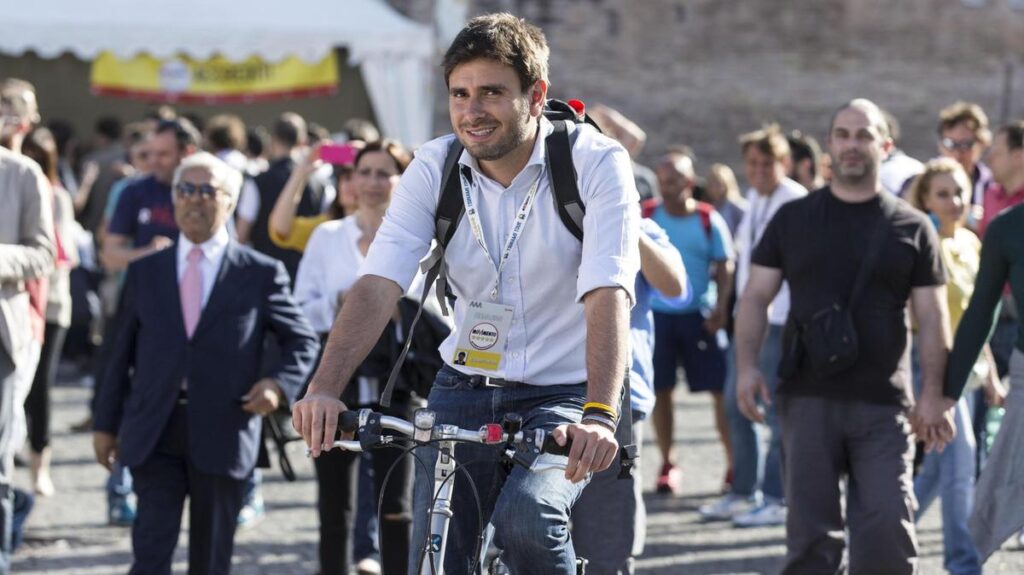 Di Battista in gravi condizioni a Cuba, Tajani assicura assistenza per il trasferimento in Italia