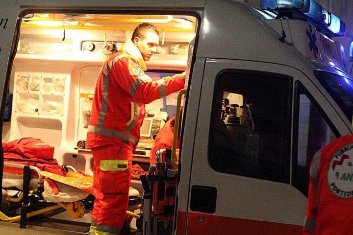 Due ragazzi di 16 e 17 anni morti in incidente stradale a Perugia