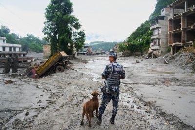 Esondazione devastante tra Nepal e Tibet: almeno 162 morti e quasi 1.400 dispersi