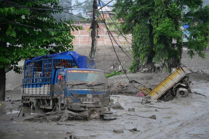 Esondazione in Nepal e Tibet: oltre 1.400 dispersi e 162 morti accertati