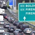 Ferragosto: 13 milioni di italiani in vacanza, 6,7 milioni restano a casa per costi elevati