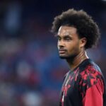 Fiorentina avanza per Joshua Zirkzee del Manchester United con offerta iniziale