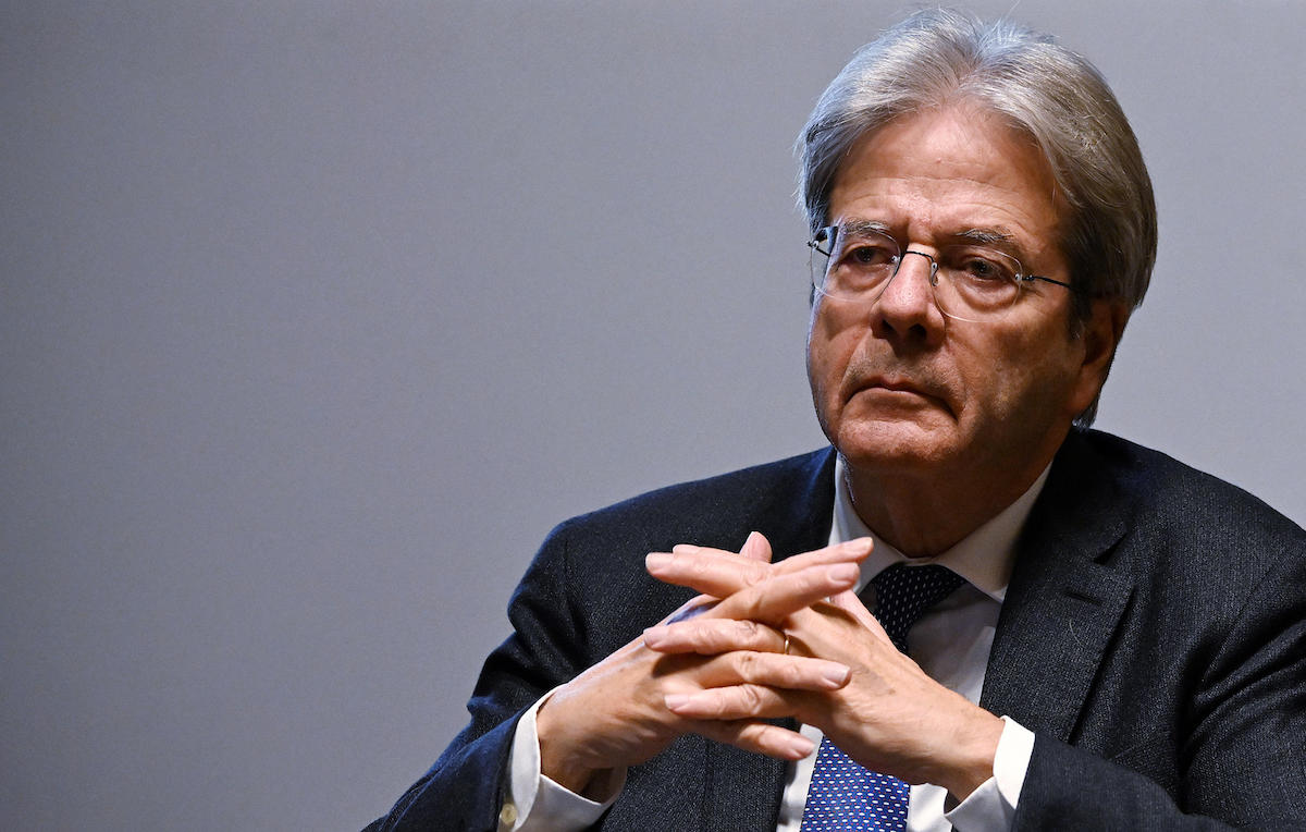 Gentiloni al Pd: «Sostegno all’Ucraina e difesa Ue imprescindibili, l’opposizione ha fallito»