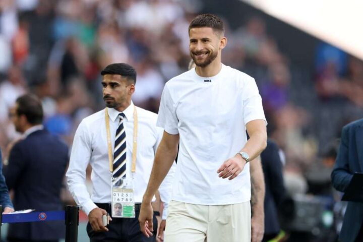 Guglielmo Vicario di Tottenham in visita medica con la Juventus oggi