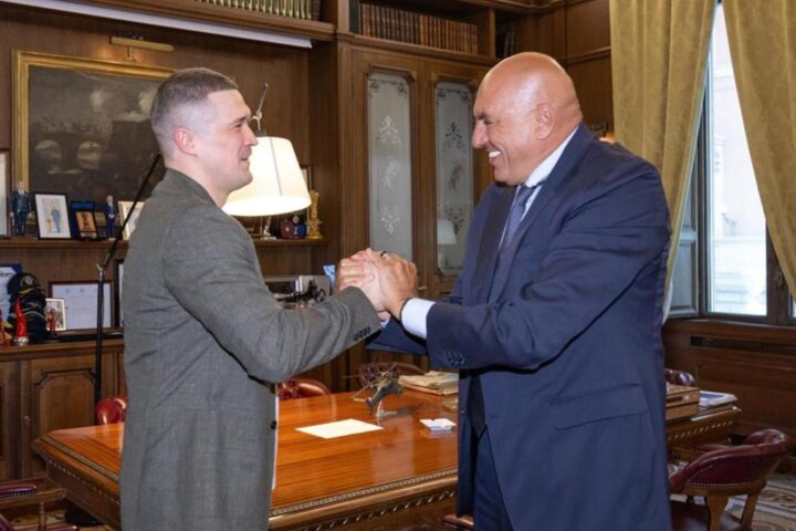 Guido Crosetto nomina Mykhailo Fedorov, ex ministro della Difesa ucraino, consulente per l'innovazione della Difesa