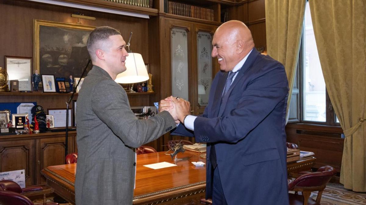 Guido Crosetto nomina Mykhailo Fedorov, ex ministro della Difesa ucraino, consulente per l'innovazione della Difesa