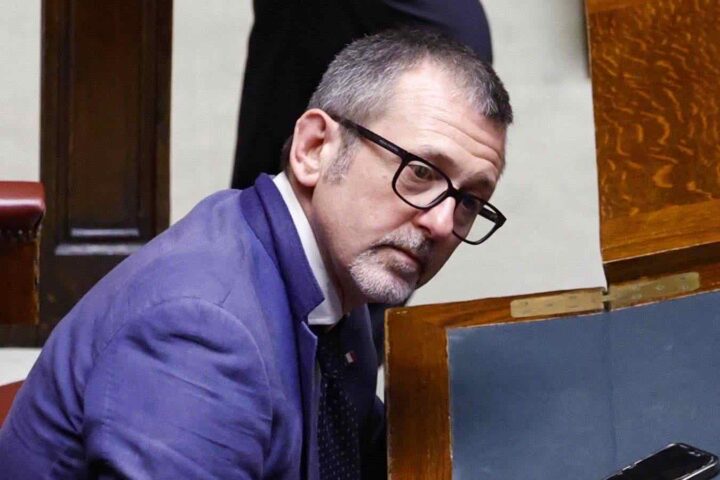 Il cd con le chat di Delmastro rimarrà nella cassaforte della Camera fino a lunedì 3 agosto