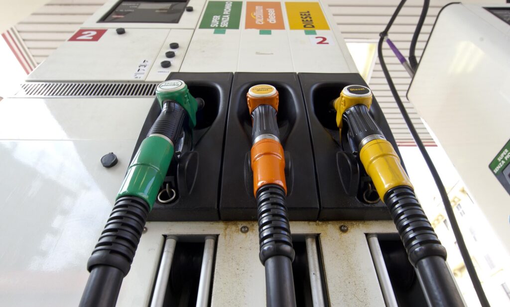 Il Consiglio dei ministri approva taglio delle accise sul gasolio fino al 25 agosto