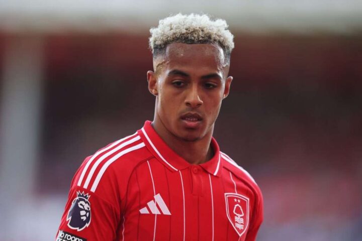 Il Milan contatta il Nottingham Forest per Omari Hutchinson in vista della partenza di Rafael Leao