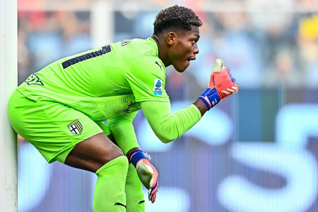 Il PSG pronto a rilanciare per Zion Suzuki, colloqui con il Parma la prossima settimana