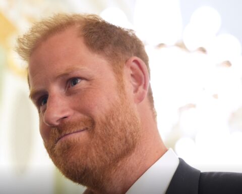 Il ritorno di Harry e Meghan nel Regno Unito dopo sei anni dalla Megxit