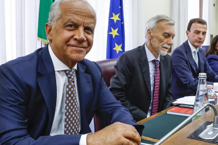Il Viminale riporta un’Italia più sicura: reati in calo del 10% nel primo semestre 2026