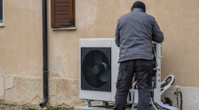 Incentivi Ue di 14 miliardi per energie rinnovabili: novità su elettrico e geotermico