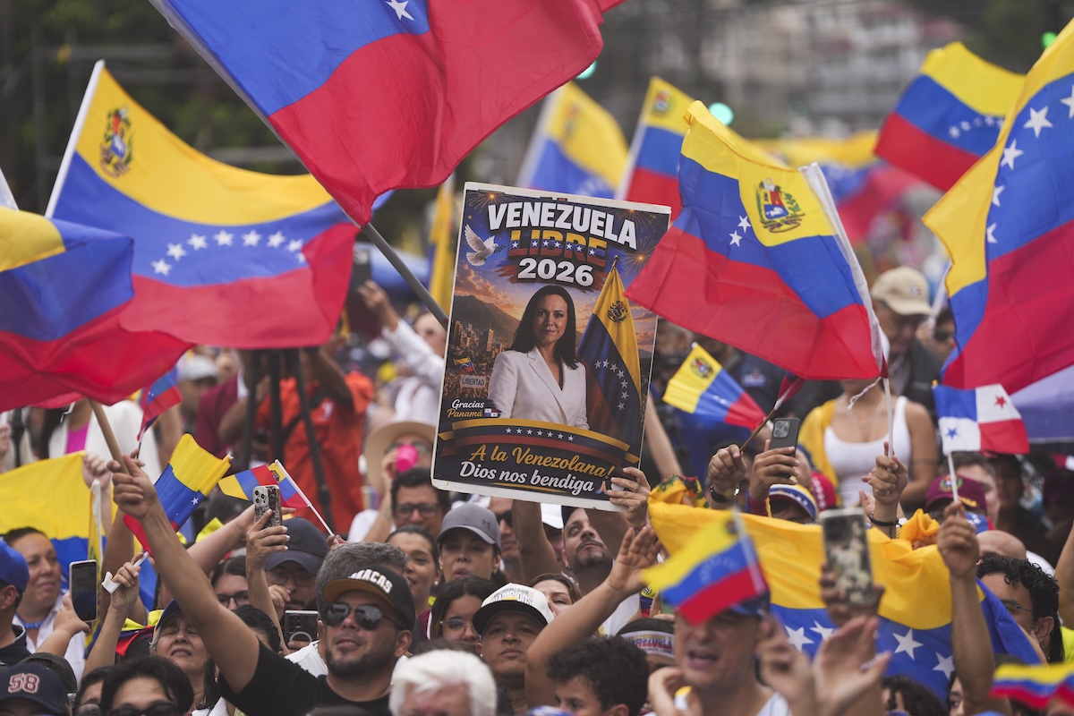 Incontro tra regime venezuelano e opposizione: promesse di dialogo in attesa di scelte decisive