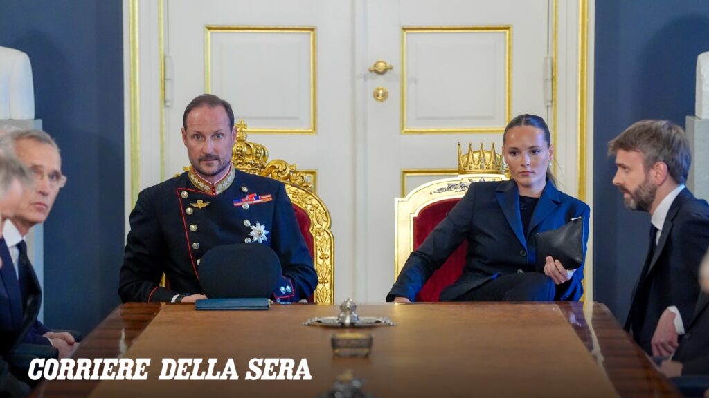 Ingrid Alexandra è la nuova erede al trono di Norvegia, presentata oggi al Consiglio di Stato