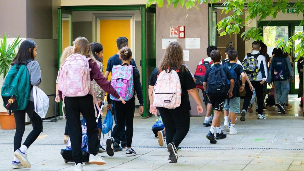 Inizio della scuola in Italia per l'anno scolastico 2026/2027: date regione per regione