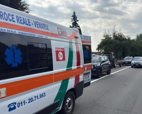 Investito un gruppo di ciclisti a Lanzo Torinese, arrestato un 73enne per tentato omicidio stradale