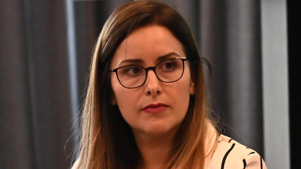 Isabella Conti: servizi educativi per le famiglie in Emilia-Romagna durante il vuoto estivo