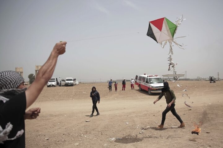 Israele vieta gli aquiloni a Gaza per motivi di sicurezza nazionale