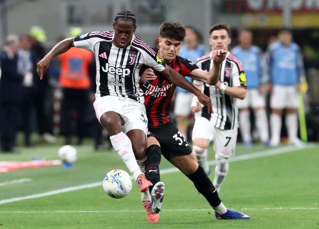 Jonathan David non forzerà l'uscita dalla Juventus, desidera restare un'altra stagione