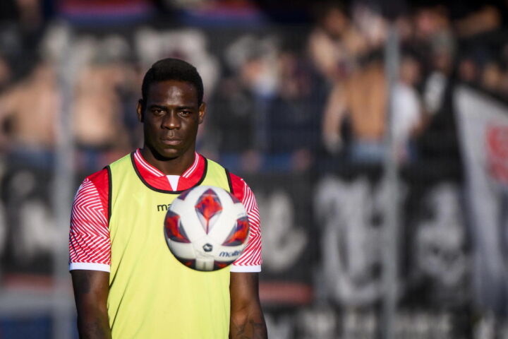 La Lega augura buon compleanno a Balotelli con una sua citazione sui migranti