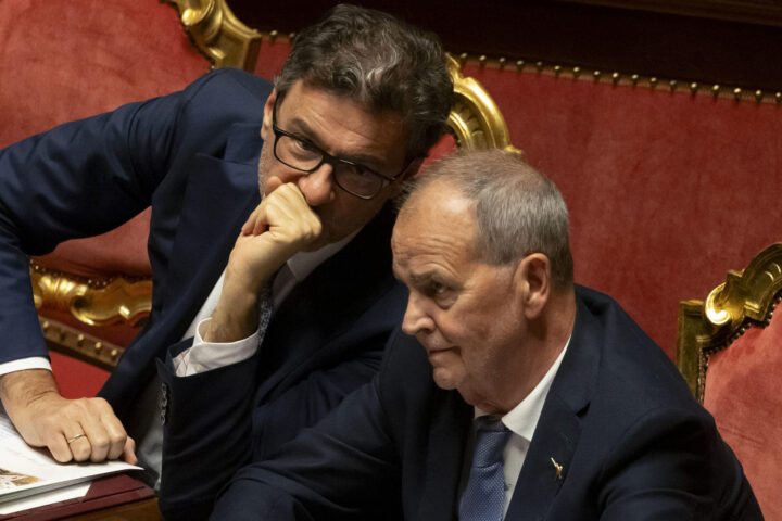 La Lega di Stefani accelera per l'autonomia differenziata in Veneto, il Pd critica la priorità data al tema
