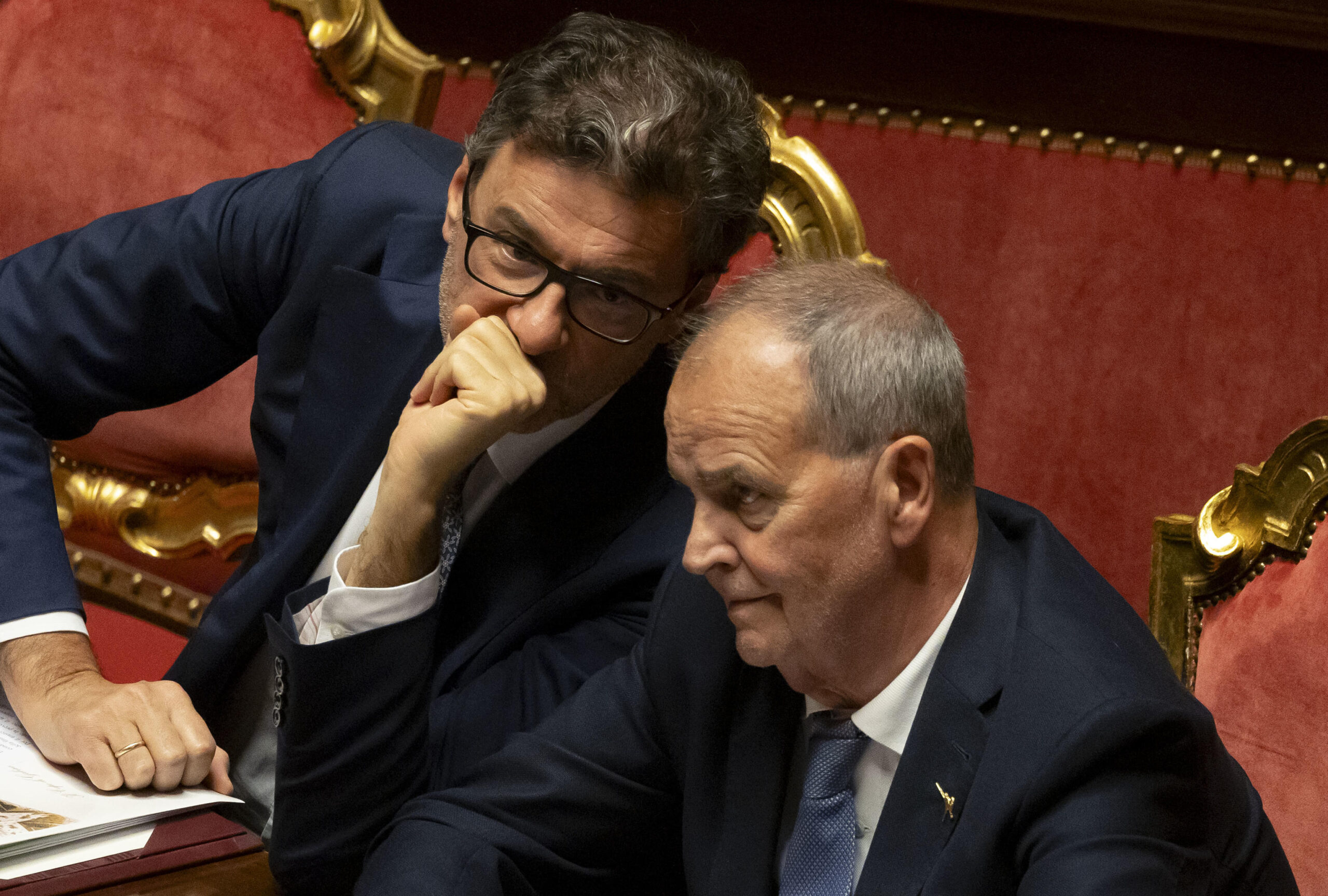 La Lega di Stefani accelera per l'autonomia differenziata in Veneto, il Pd critica la priorità data al tema