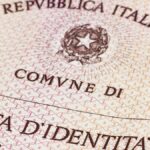 La nuova carta d'identità elettronica diventa obbligatoria per i viaggi all'estero da oggi