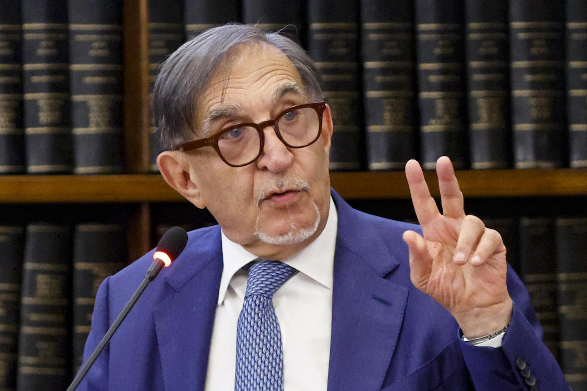 La Russa: «Il programma Report va cambiato, non eliminato»