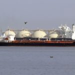 La Russia aumenta la sua flotta di navi metaniere per eludere le sanzioni sul gas naturale