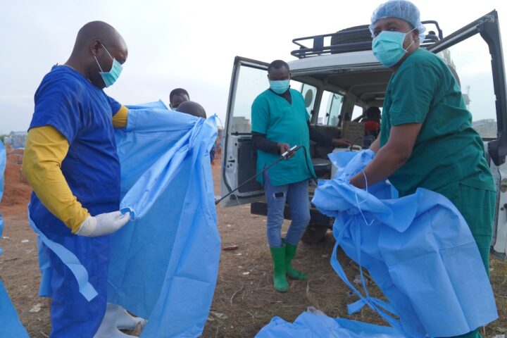 Le prime 16mila dosi del vaccino Ervebo per l'epidemia di ebola sono arrivate nella Repubblica Democratica del Congo