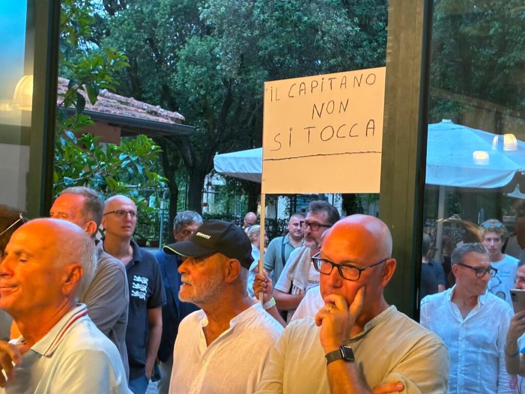 Lega, Romeo e Fontana pressano Salvini: «Serve una soluzione prima di Pontida»