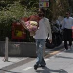 Leonardo Maria Del Vecchio visita l'ex compagna Sara Soldati ricoverata al San Raffaele