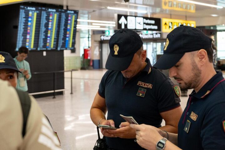L'Italia prolunga di 15 giorni la sospensione di Schengen con la Spagna
