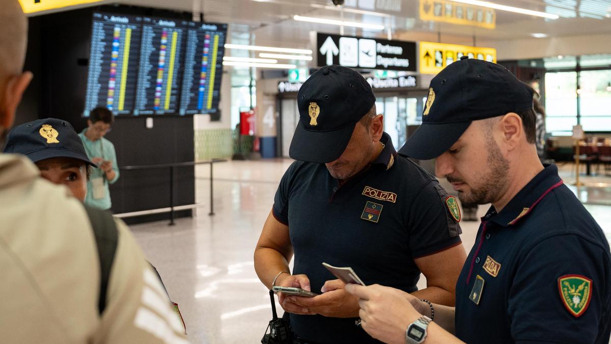 L'Italia prolunga di 15 giorni la sospensione di Schengen con la Spagna
