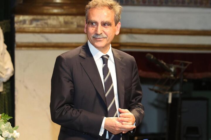 Lovaglio sostiene il governo: "banca Mps deve rimanere integra"