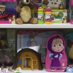 L'Ucraina sanziona produttori del cartone animato russo "Masha e Orso" per propaganda pro-russa