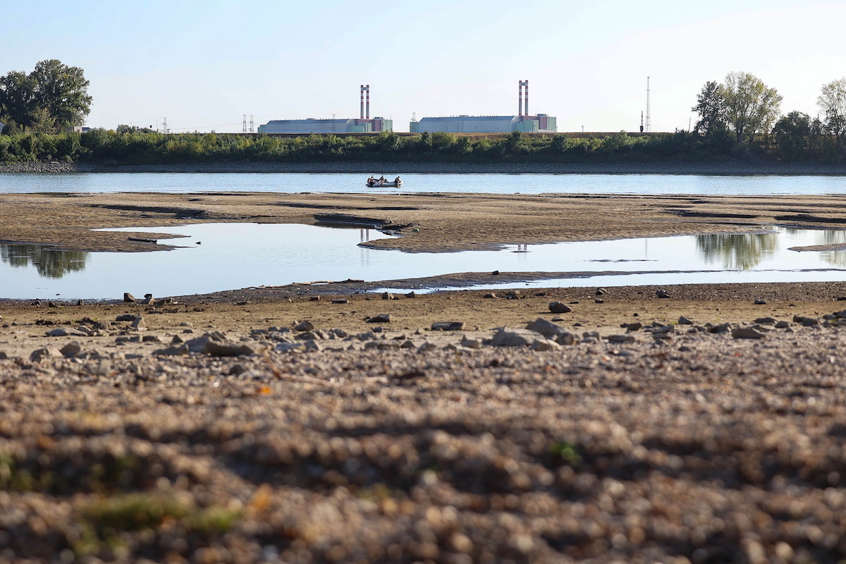 L’Ungheria spegne la centrale nucleare di Paks a causa del basso livello del Danubio