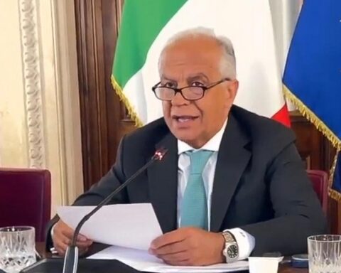 Madrid sollecita Roma a revocare i controlli di frontiera: tensioni crescenti in Europa