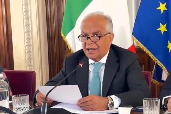 Madrid sollecita Roma a revocare i controlli di frontiera: tensioni crescenti in Europa
