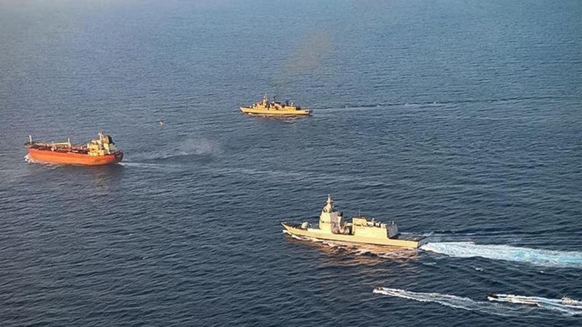 Marina italiana aborde petroliera Toa Payoh della 'flotta ombra' russa nel Mediterraneo