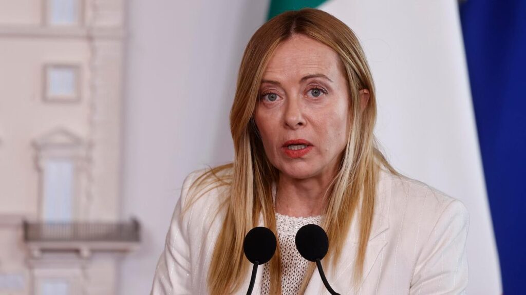 Meloni accusa le opposizioni: “Il patto Ue protegge l'Italia, stop ai boomerang sui migranti”