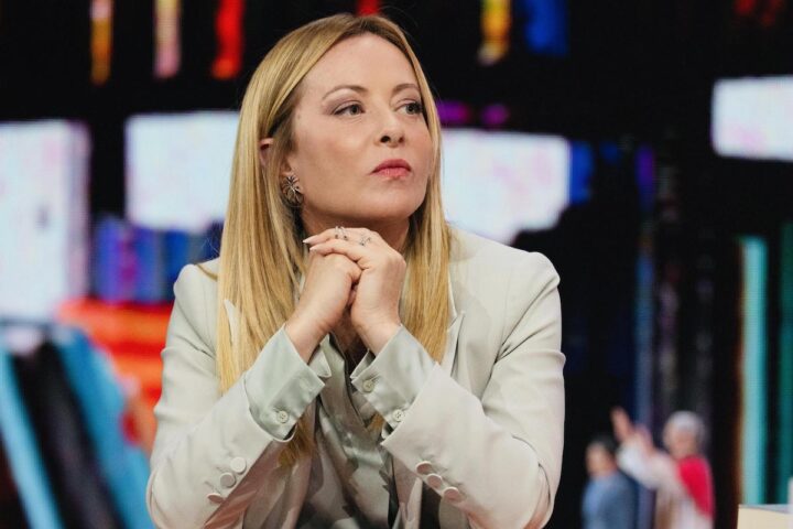 Meloni: l'Europa deve garantire la sicurezza dei confini e affrontare la crisi energetica con 14 miliardi di euro