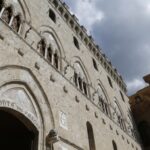 Mps pianifica extra dividendo di 4 miliardi con vendita 4% di Generali