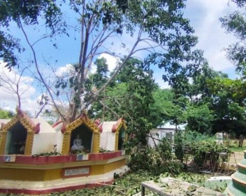 Myanmar, attacco aereo su un monastero buddista: 14 vittime durante un ritiro spirituale