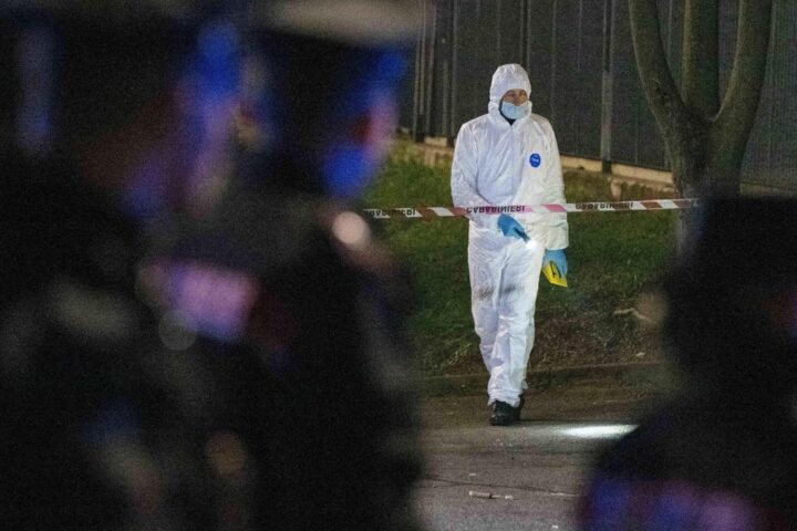 Omicidio a Stignano: uomo di 50 anni trovato morto con tracce di sangue in casa