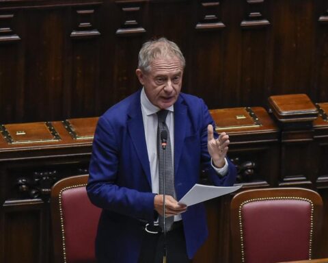 Petrolieri contro nuove tasse: "A rischio gli investimenti nel settore"