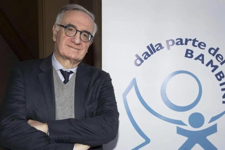 Pressione dell'Europa su Meta: Telefono Azzurro avverte che i social alterano lo sviluppo dei giovani