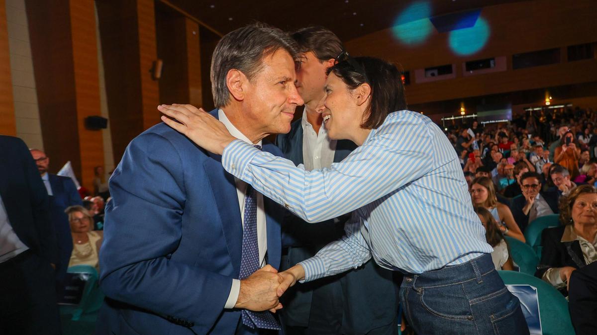 Primarie in discussione: il futuro di Schlein e il timore di divisioni nel centrosinistra